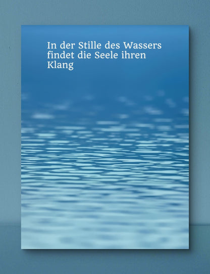 Stille des Wassers: Nahaufnahme & Worte, die berühren