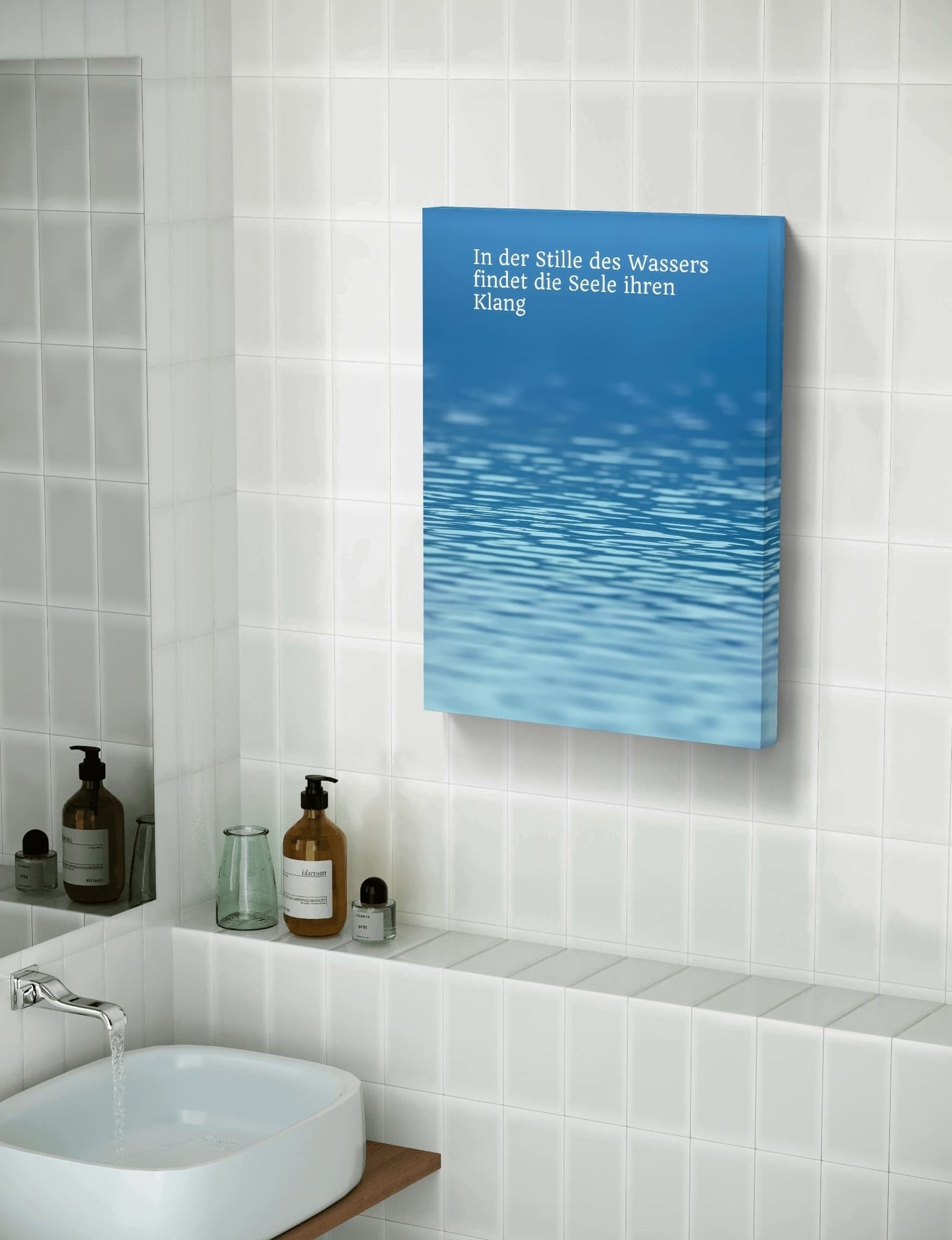 Stille des Wassers: Nahaufnahme & Worte, die berühren
